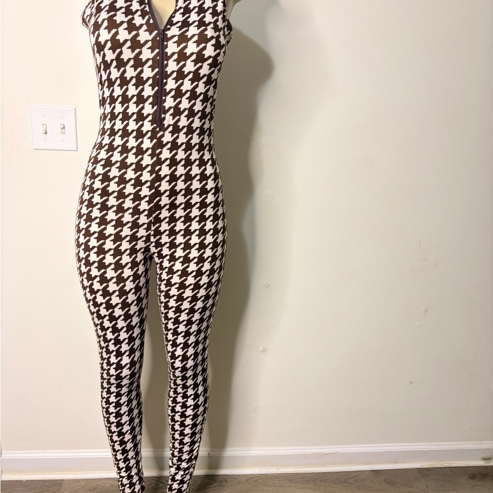 Chic Houndstooth Brown and White Jumpsuit